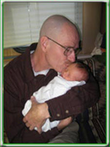 Walter White and baby Walt Jr 